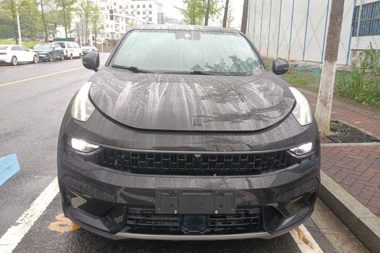 Used Lynk & Co 05 2020 2.0TD Four-Wheel Drive HypeHalo Front