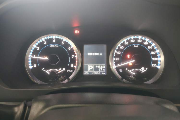 Used Toyota Highlander 2018 2.0T Two-Wheel Drive Elite Version 5 Seats China VI Standard
