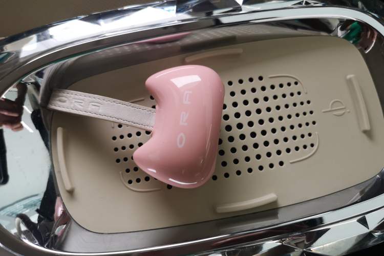 Used ORA Ballet Cat 2023 401 km Luxury Version Vehicle Key