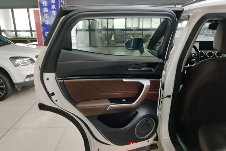 Used Wey VV5 2017 2.0T Ultra-Luxury Version