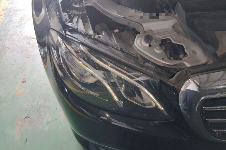 Used Mercedes-Benz E-Class 2016 E 200 L
