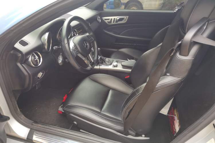 Used Mercedes-Benz SLK-Class 2011 SLK 200 Fashion Model Left Front Seat