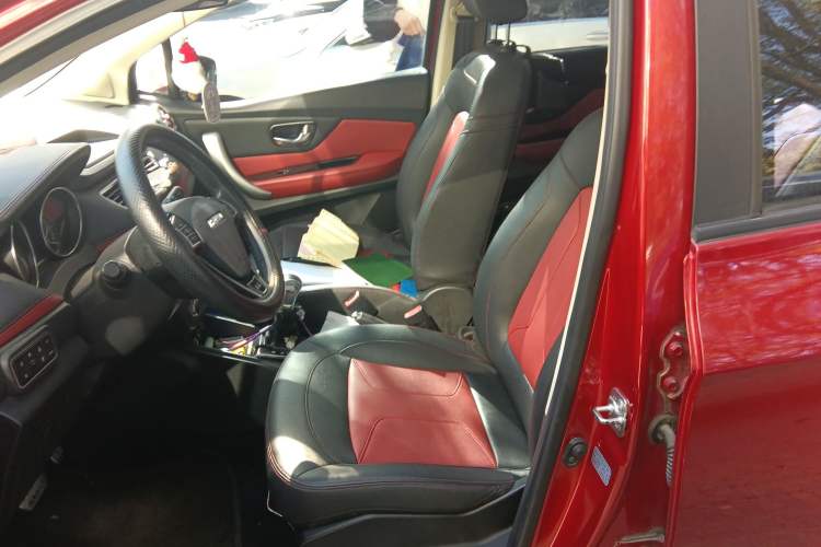 Used Haval H1 2016 Revised Version Blue Badge 1.5L AMT Standard Edition