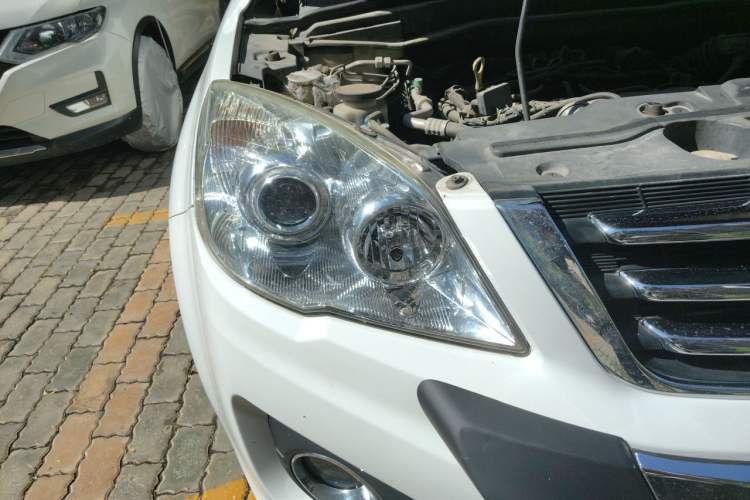Used Haval H6 2012 2.4L Automatic Two-Wheel Drive Elite Version
