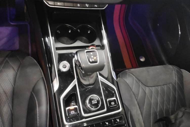 Used Hongqi HS5 2022 2.0T Smart Connect Flagship Edition