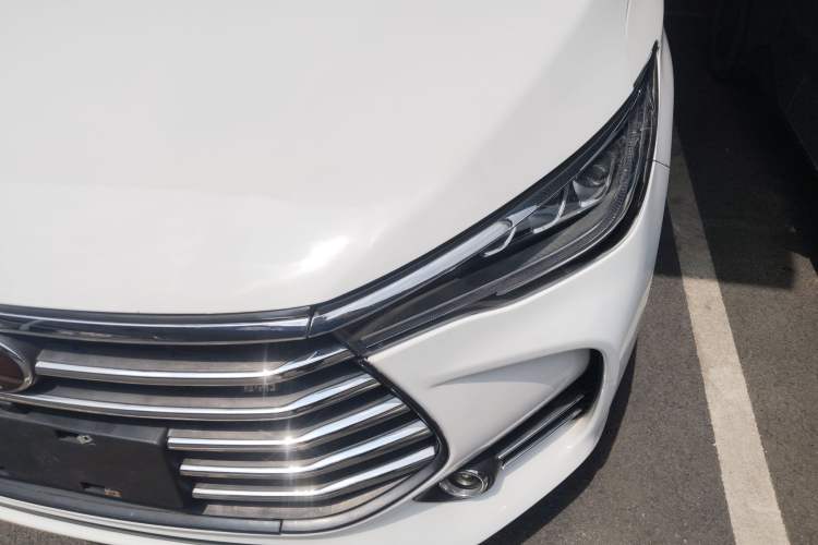 Used BYD Song MAX 2017 1.5T Automatic Smart Connect Luxury 7-Seater
