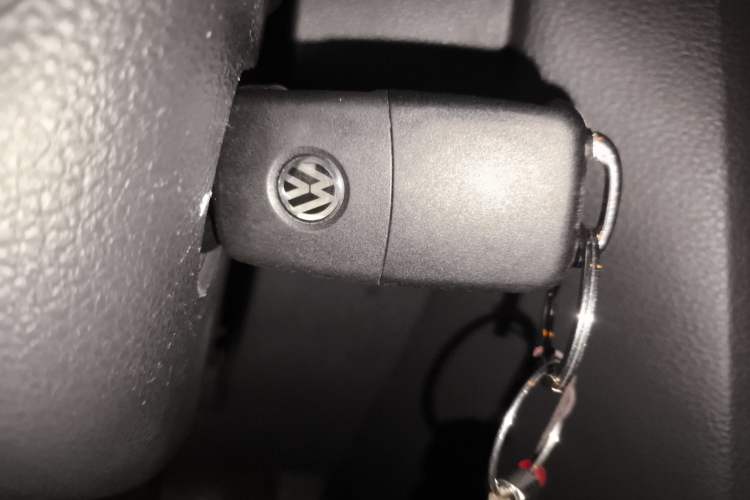 Used Volkswagen Sagitar 2014 Revised Version 1.6L Manual Comfort Edition
