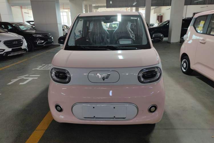 Used Wuling Hongguang MINIEV 2024 3rd Generation 215km Youth Edition