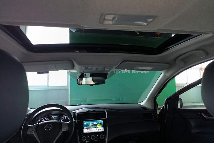 Used Nissan Tiida 2019 1.6L CVT Smart Drive Version China VI Standard
