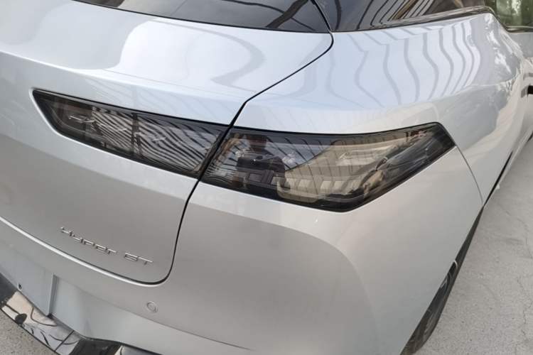 Used Hyptec GT 2023 560 Rear-Drive Tech Edition