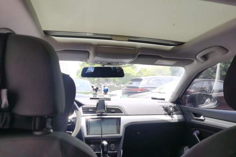 Used Volkswagen Lamando 2017 230TSI DSG Fashion Edition