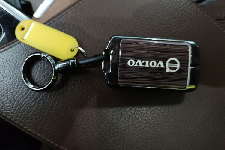 Used Volvo S90 2018 T4 Zhiyuan Edition
