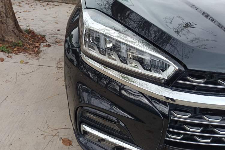 Used Chery Tiggo 8 2021 Kunpeng Edition 290TGDI Automatic Zhubfeng Version Right Front Headlight