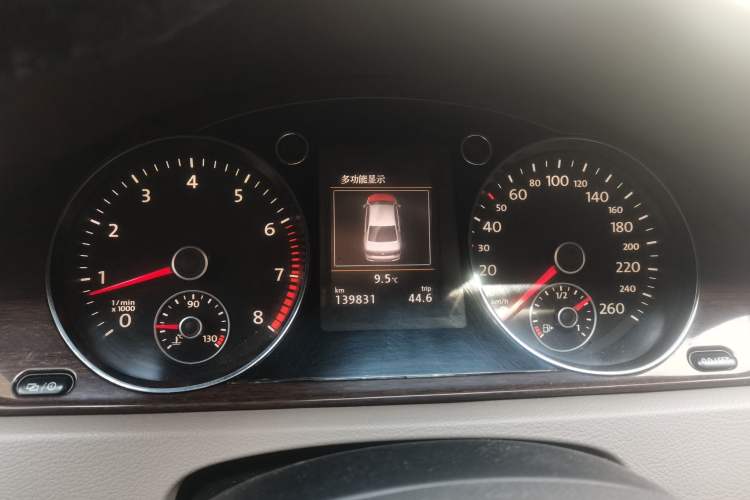 Used Volkswagen Magotan 2015 1.8TSI Prestige Model Instrument Cluster