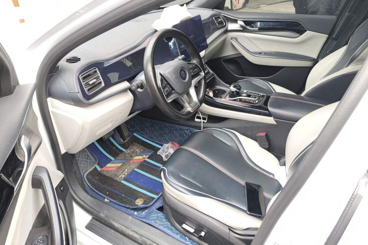 Used BYD Qin PLUS 2021 EV 600KM Flagship Model
