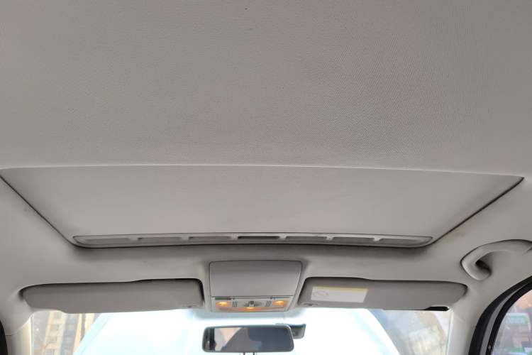 Used Volkswagen Lavida 2017 1.6L Manual Comfort Edition Headliner