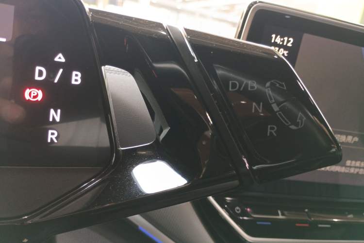 Used Volkswagen ID.4 CROZZ 2022 Long-Range Lite PRO Edition