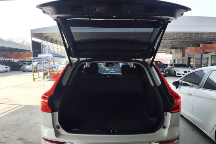 Used Volvo XC60 New Energy 2019 T8 e-Drive Hybrid Prestige Luxury Edition China VI Standard