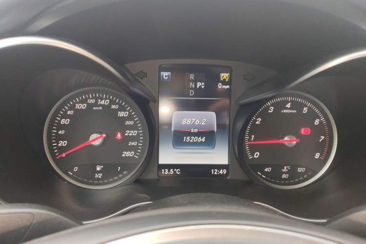 Used Mercedes-Benz C-Class 2016 C 200 L Sport Edition Instrument Cluster