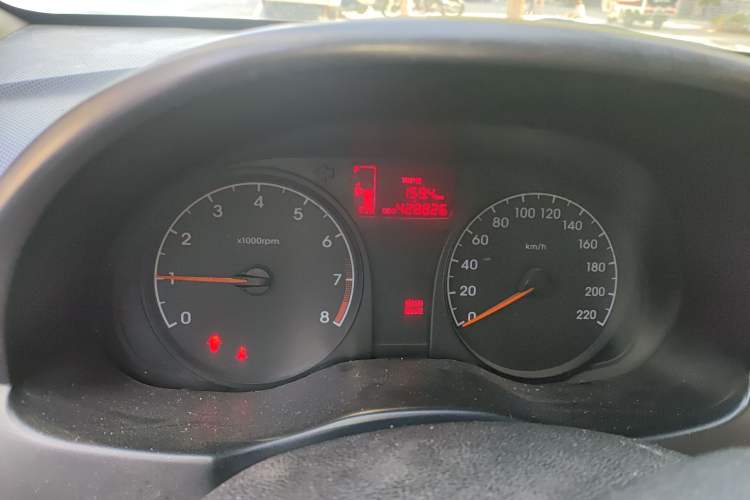 Used Hyundai Verna (older generation) 2014 1.4L Manual Smart GLS Trim