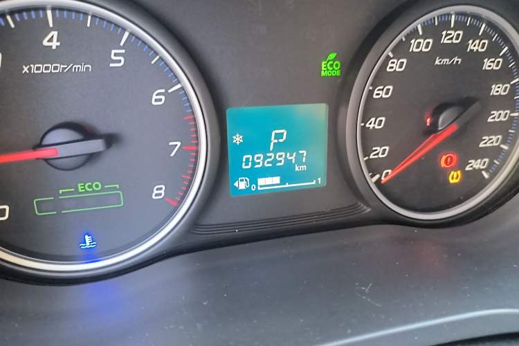 Used Mitsubishi Outlander 2018 2.0L Two-Wheel Drive Glory Edition 5 Seats