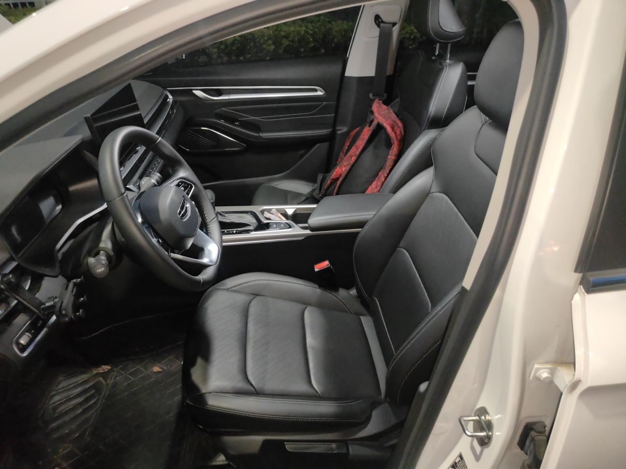Geely Auto Emgrand 2023 4th Generation Champion Edition 1.5L CVT Prestige Model — снимка 15