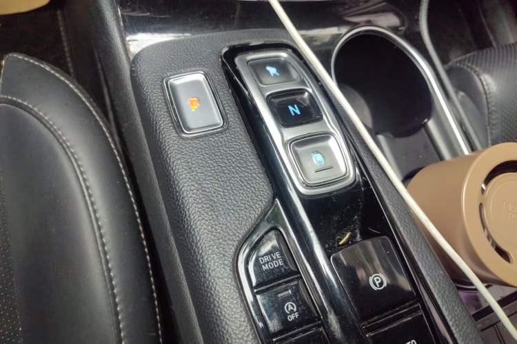 Used Hyundai Santa Fe 2019 380 TGDi DLX Automatic 2WD Prestige Edition China V Emission Standard Gear Lever