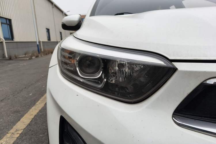 Used Kia kx1 Stonic 2019 1.4L Automatic Fun Edition China VI