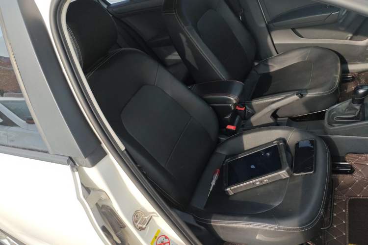 Used Volkswagen Santana 2017 Haval H6 1.6L Automatic Fashion Edition