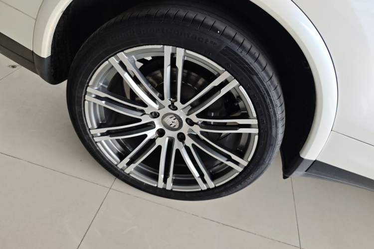 Used Porsche Cayenne 2016 Cayenne Platinum Edition 3.0T Exterior 5