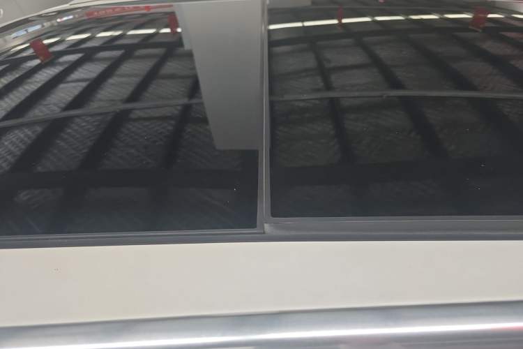 Used Volkswagen Tiguan L 2018 330TSI Automatic Two-Wheel Drive Luxury Edition Roof