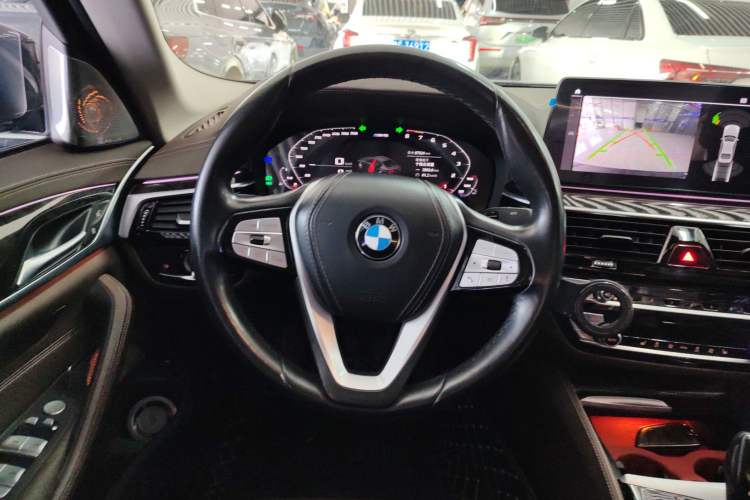 Used BMW 5 Series 2021 525Li Luxury Package