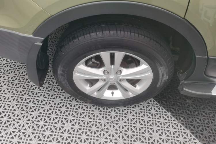 Used HYOSOW S3 2014 1.5L Comfort Version China IV Emission Standard