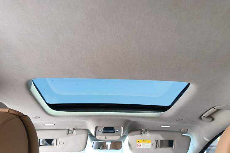 Used Denza D9 2022 DM-i 970 Four-Wheel Drive Flagship Model