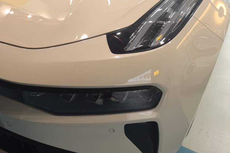 Used Zeekr 001 2025 WE Edition 95 kWh All-Wheel Drive Left Front Headlight