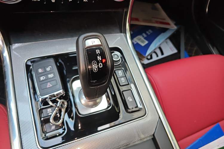 Used Jaguar XEL 2020 2.0T 200 PS R-DYNAMIC S Advanced Sport Edition
