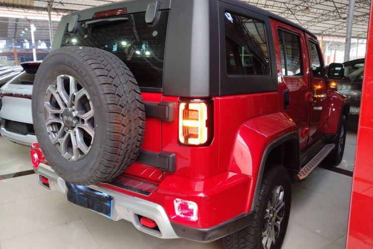 Used BAIC Off-Road BJ40 2023 2.0T Automatic Four-Wheel Drive Urban Hunter Edition Chivalrous Type
