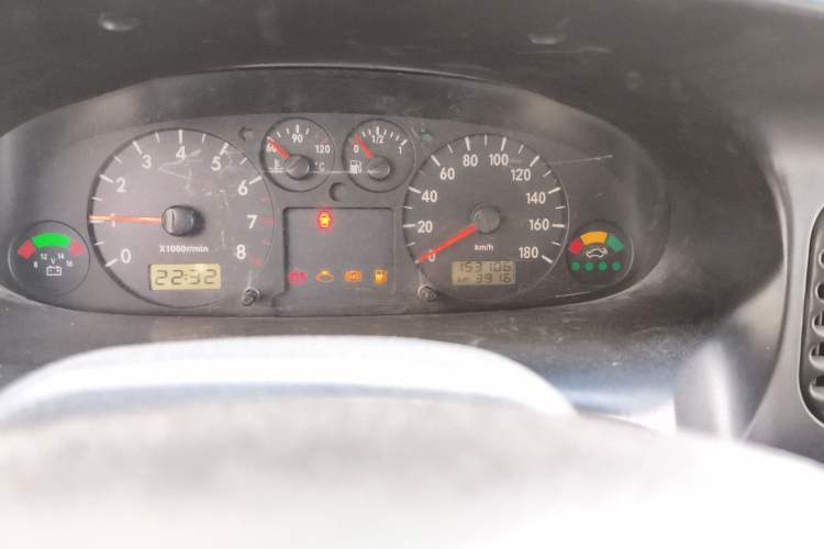 Used JAC Group Refine 2011 2.0L Shuttle Gasoline Standard Edition HFC4GA3 Odometer Close Up