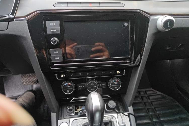 Used Volkswagen Magotan 2019 330TSI DSG Luxury Version China VI Standard