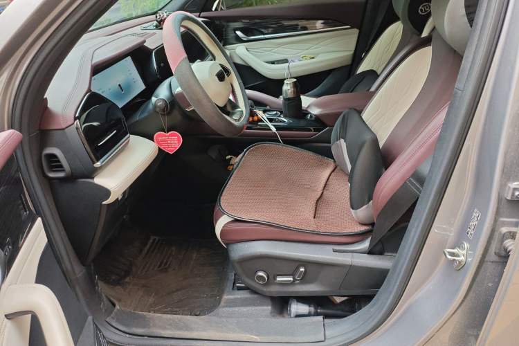 Used Geely Auto Monjaro L 2024 2.0TD High-Power Automatic Two-Wheel Drive Yunqi Version