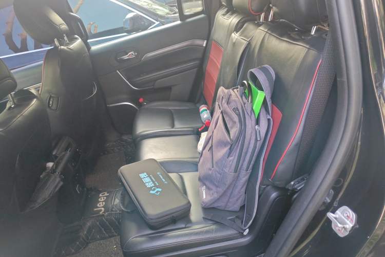 Used Jeep Grand Commander 2018 2.0T Four-Wheel Drive Premium Navigation Version China V