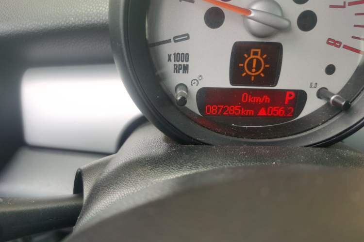 Used MINI 2011 1.6L ONE