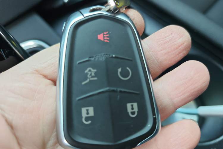 Used Cadillac XT5 2022 2.0T Two-Wheel Drive Luxury Version