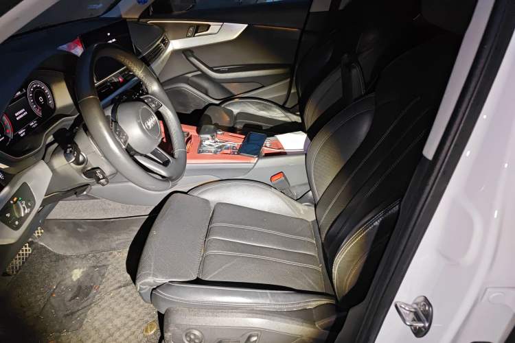 Used Audi A4L 2022 40 TFSI Fashion Dynamic Model Left Front Seat