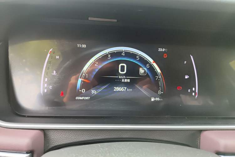 Used GAC Trumpchi M6 2023 PRO 270T DCT Luxury Edition
