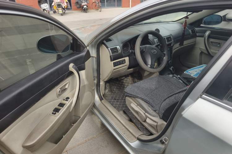 Used Bestune B70 2010 2.0L automatic comfort version
