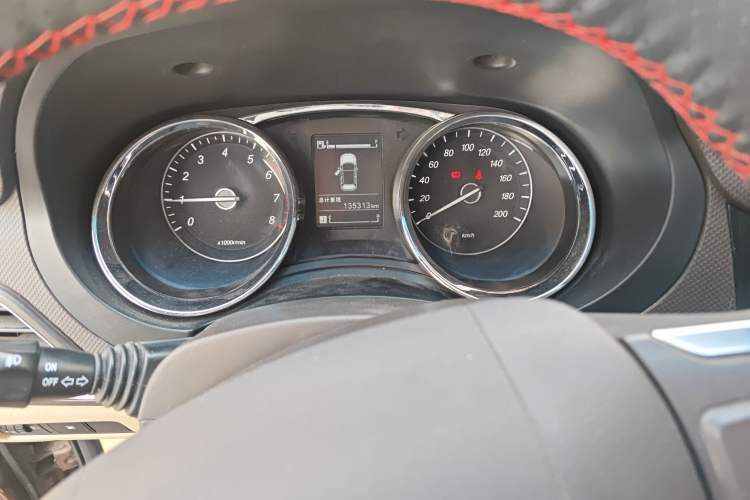 Used Wuling Hongguang 2015 1.5L S1 Comfort China V Standard
