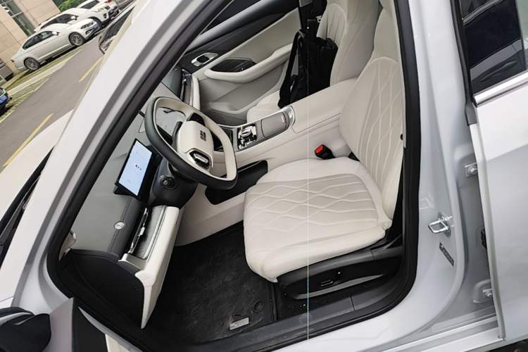 Used Geely Galaxy A7 2025 Model EM-i 150km Starship Edition