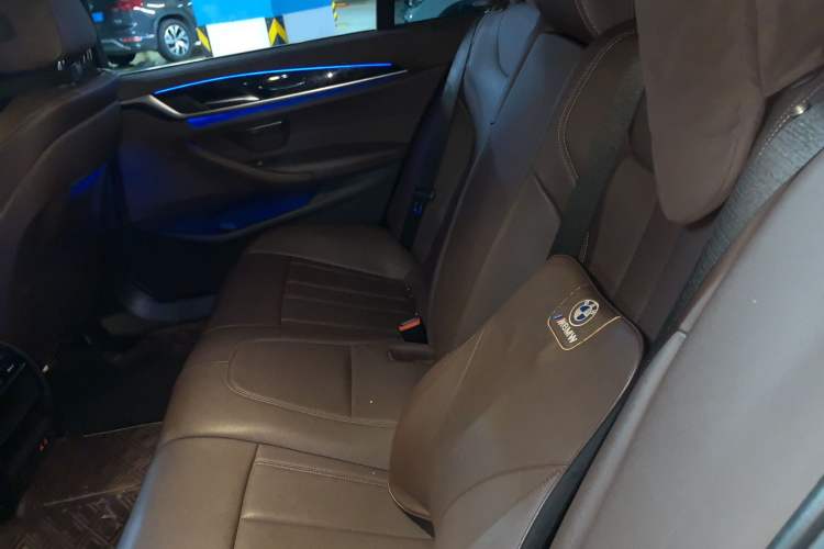 Used BMW 5 Series 2020 525Li M Sport Package