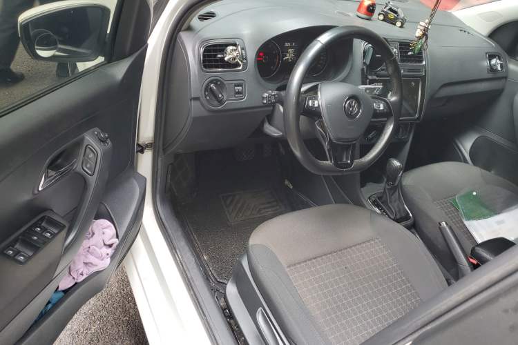 Used Volkswagen Polo 2018 1.5L Automatic Enjoyment Model